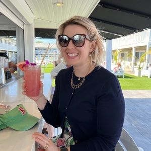 Meet your Posher, Jackie